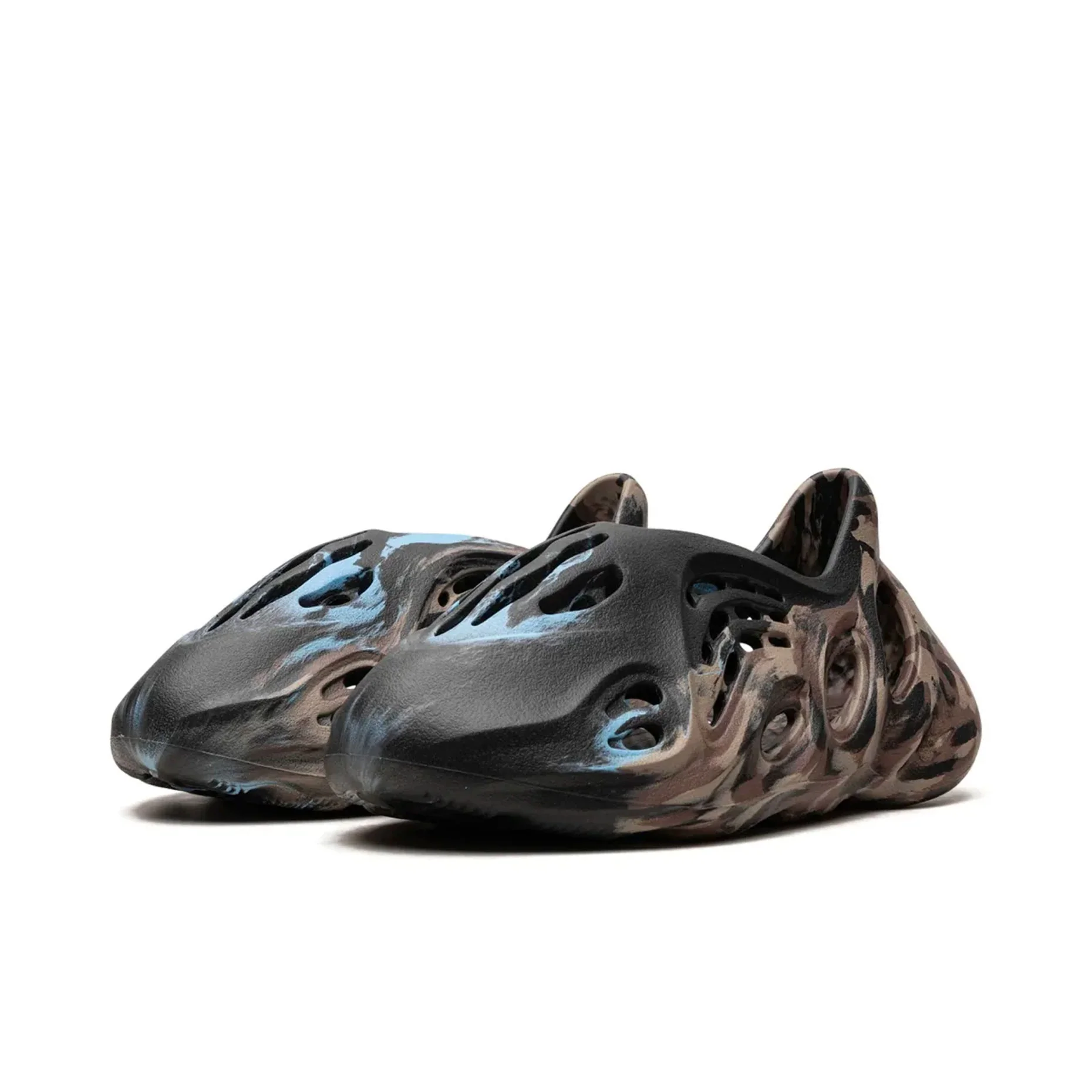 adidas Yeezy Foam RNNR MX Cinder - Image 4