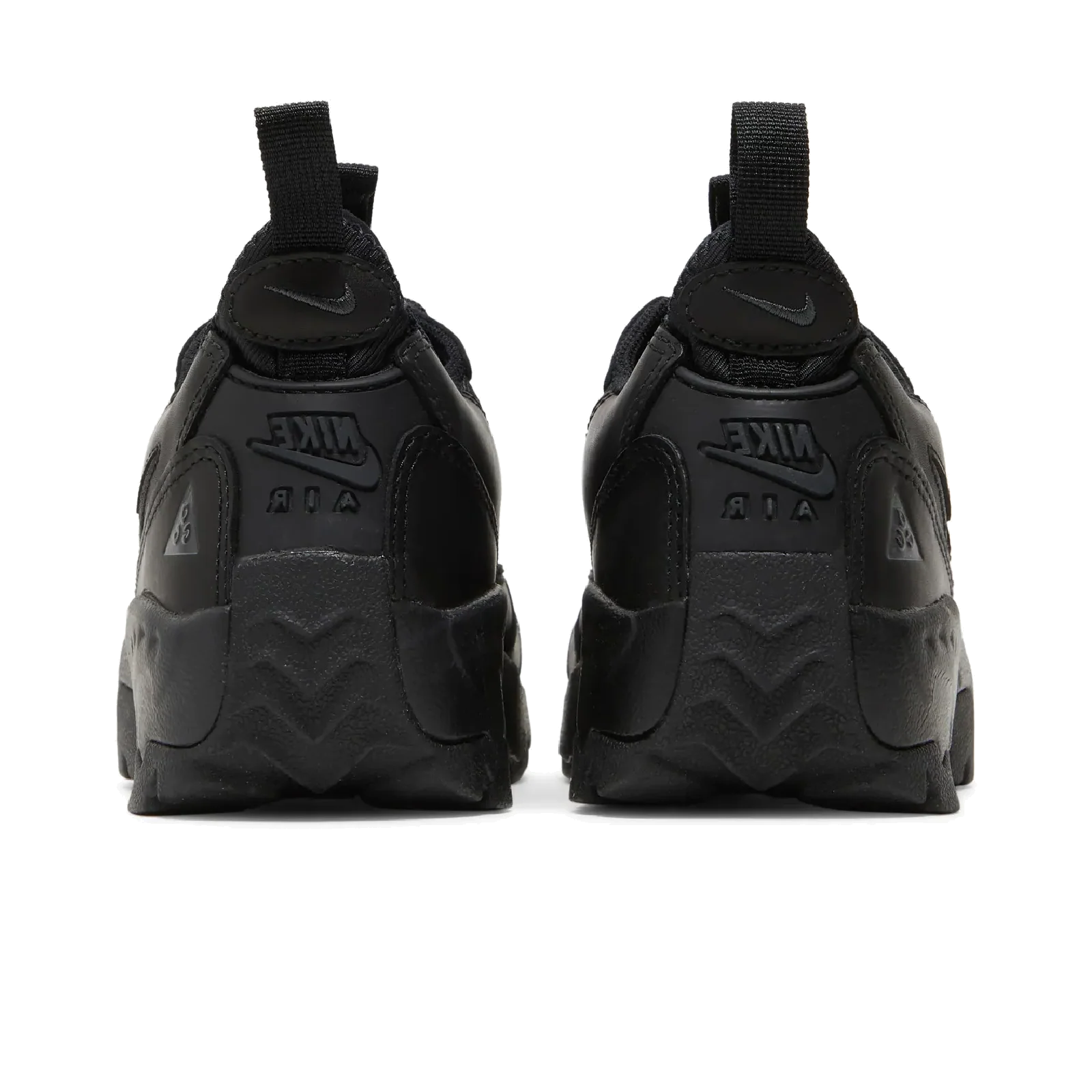 Nike ACG Air Mada Low Triple Black - Image 4