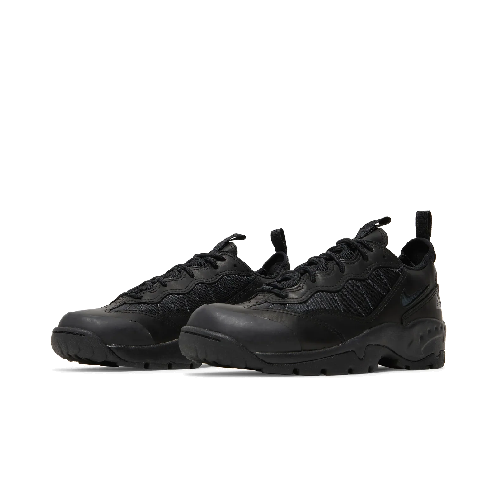 Nike ACG Air Mada Low Triple Black - Image 5